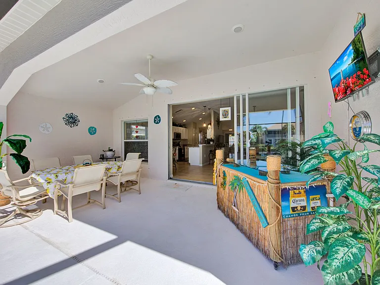 10020 Horse Creek Rd — Photo 16