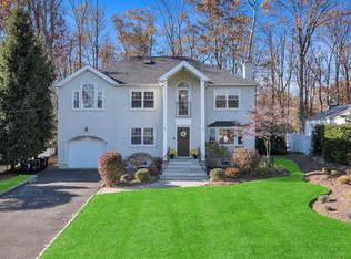 509 Lafayette Ave, Wyckoff, NJ 07481