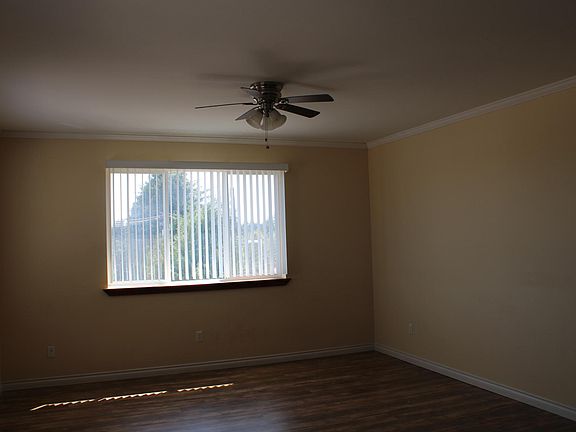 3rd image of 1901 Mildred St W #B