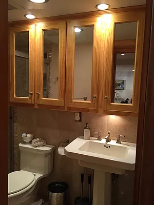 Rented by Windsor Homes Realty Corp | media 9