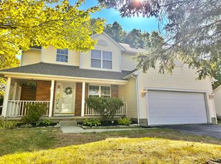 1652 Clayton Ct, Grove City, OH 43123