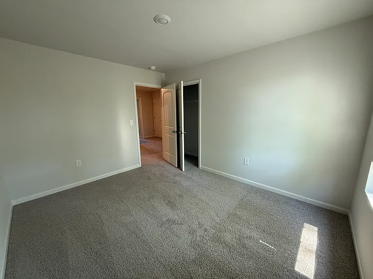126 Hughes Place Dr — Photo 27