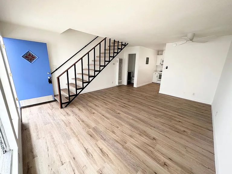 33802 Castano Dr #B — Photo 7