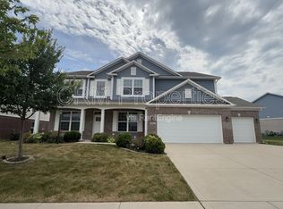 6311 Burgin Dr, Whitestown, IN 46075