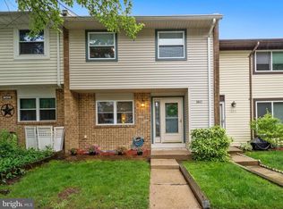 1657 New Windsor Ct, Crofton, MD 21114