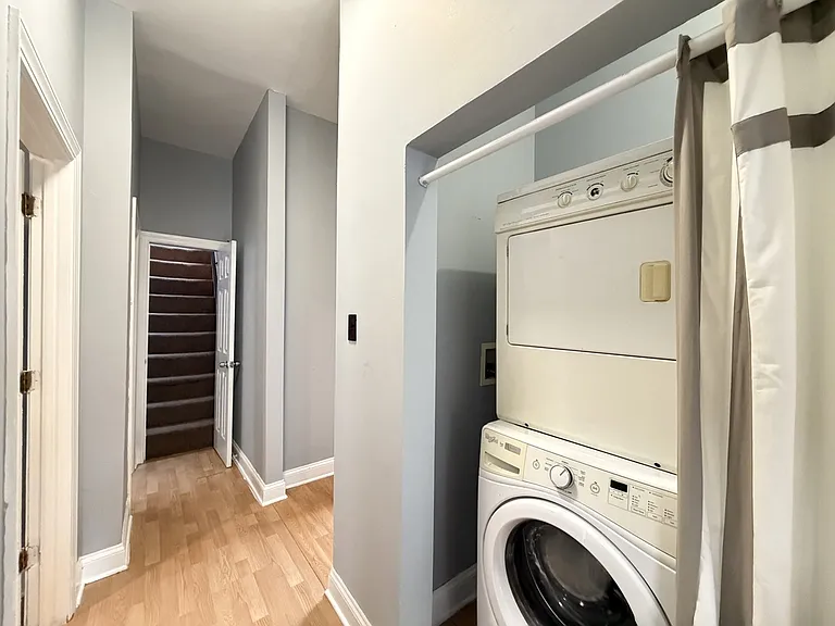 2040 W 19th St #F3 — Photo 20