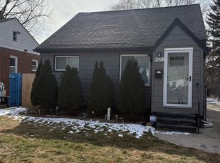 8420 Republic Ave, Warren, MI 48089