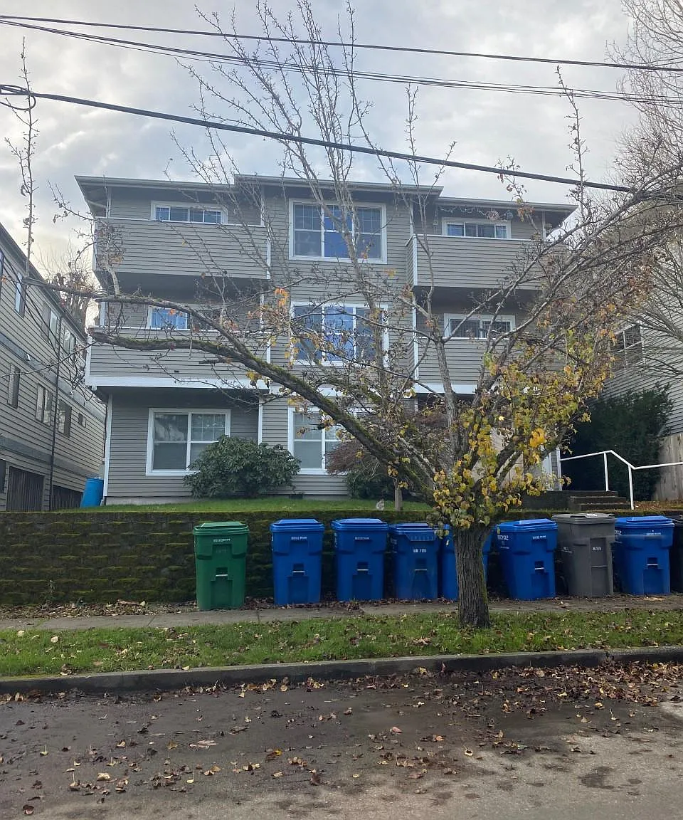 2 bed, 1250 sqft, $2,049 — Photo 1