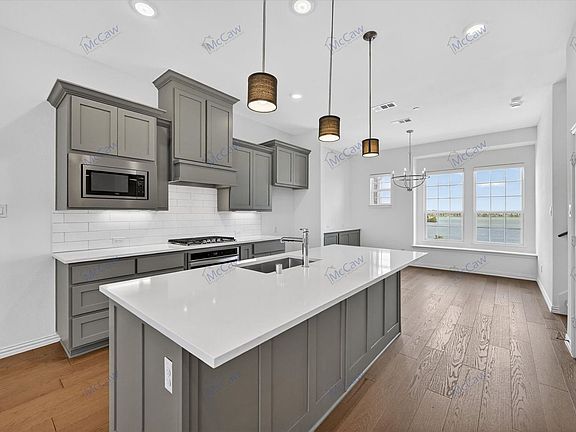 4th image of 3717 Island Vista Dr