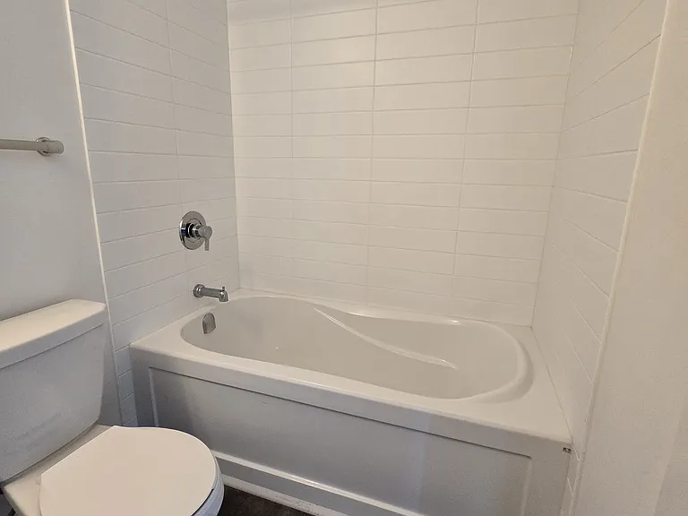 107 Roger St #615 — Photo 11