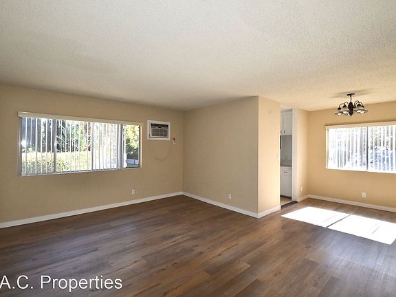 3rd image of 11204 Peach Grove St #17426537