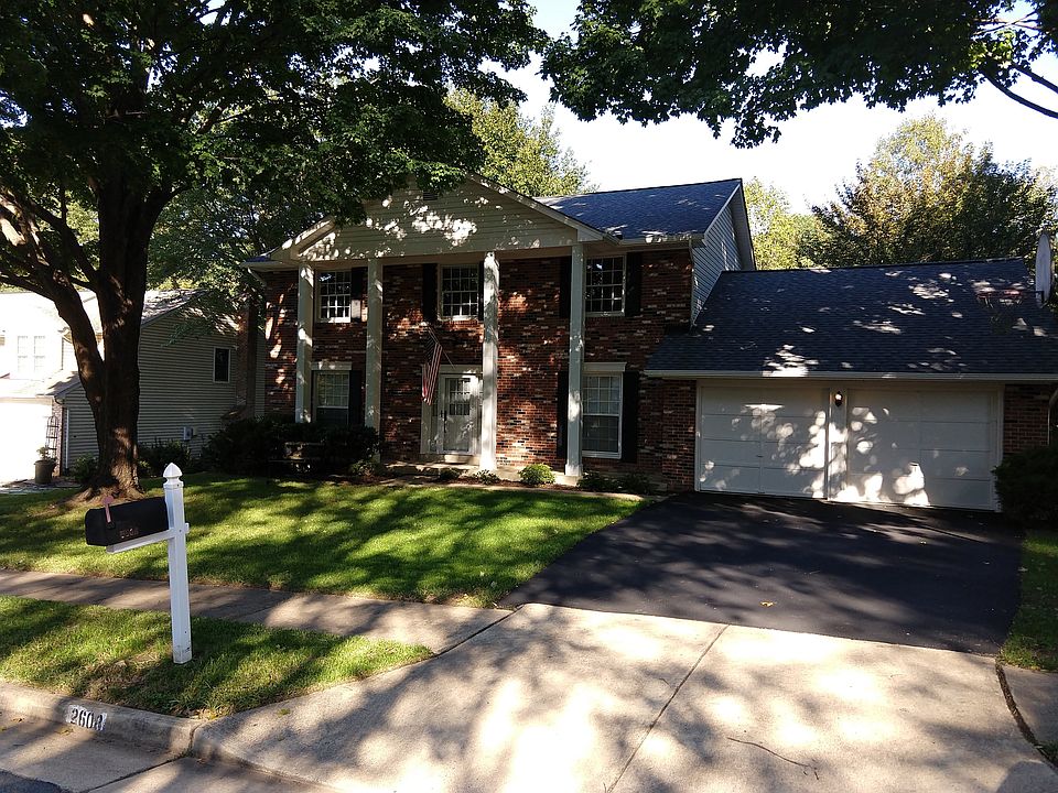1st image of 2608 Oakton Glen Dr