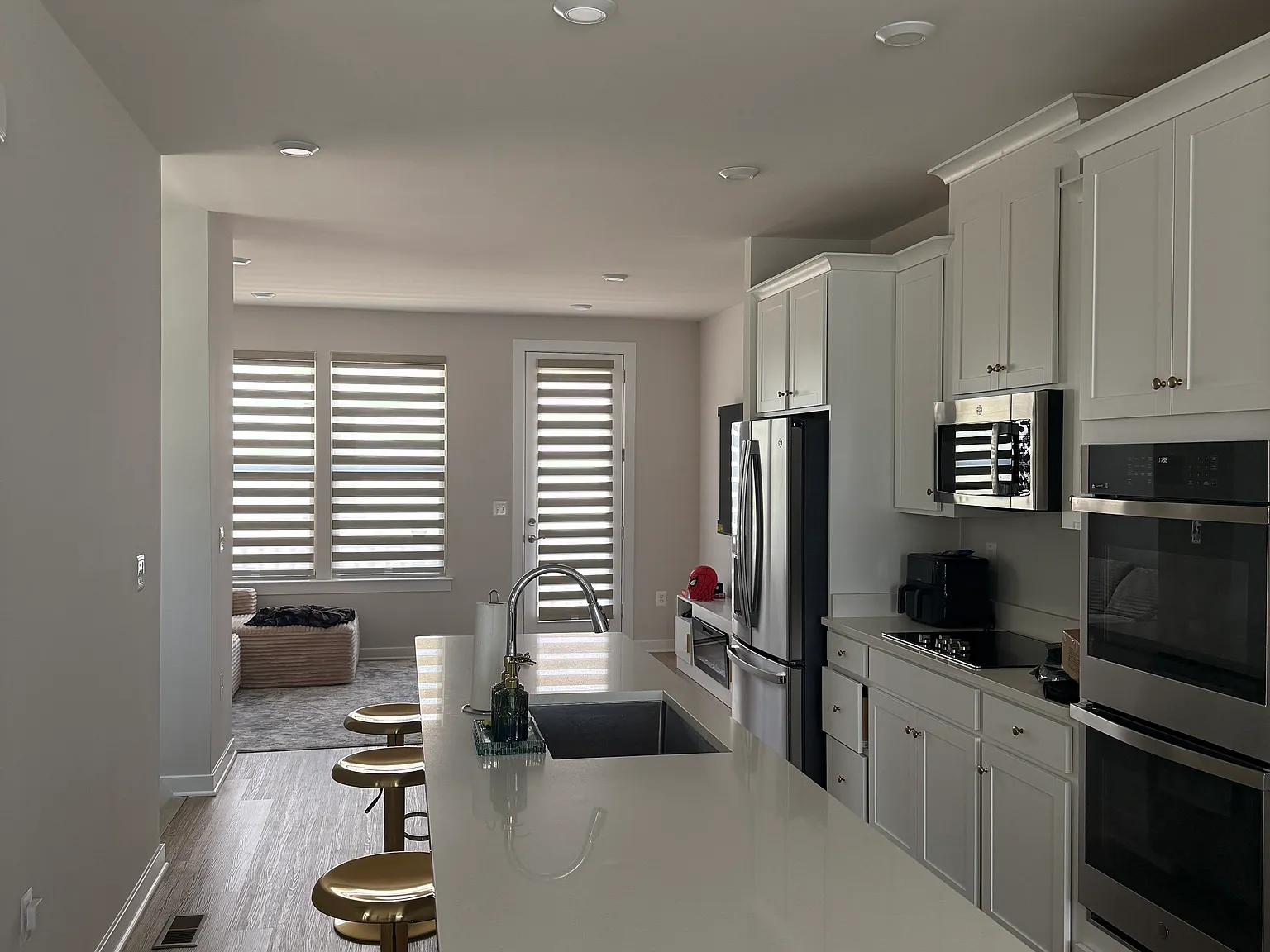 1 bed, $1,200 — Photo 3