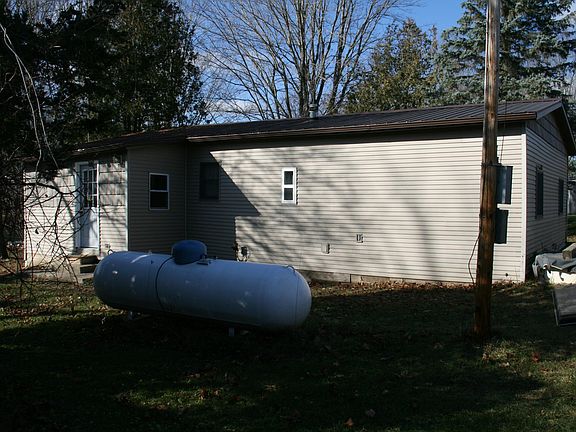 3rd image of 5197 Birch Island Dr
