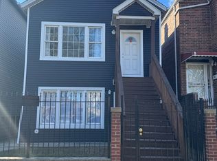 617 W 43rd Pl Floor 2, Chicago, IL 60609