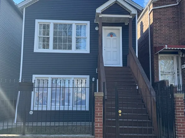 617 W 43rd Pl, Chicago, IL