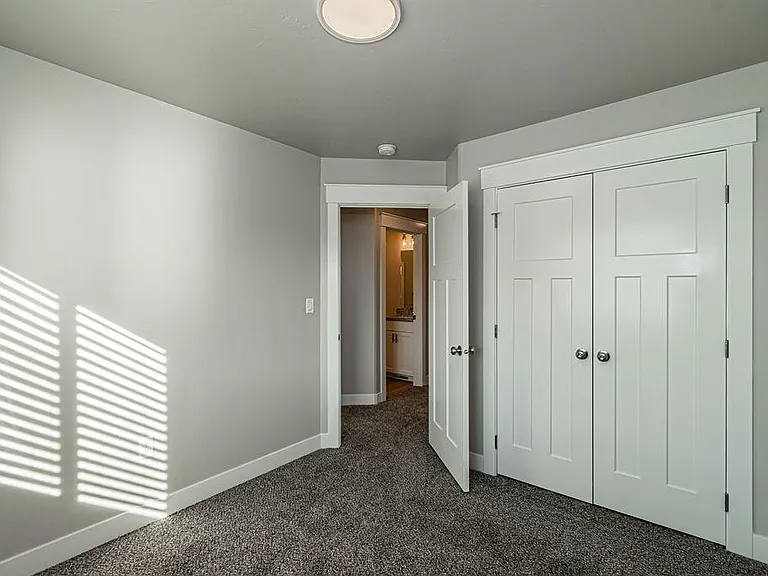 380 S 3 W #203 — Photo 20
