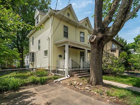 2nd image of 108 Langdon Ave