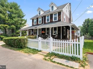 33 Central Ave, Berwyn, PA 19312