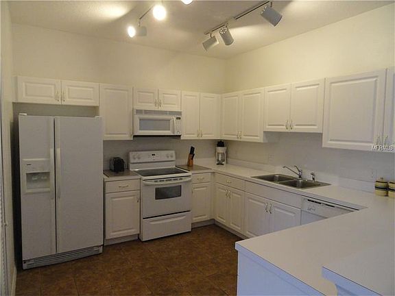 2nd image of 3129 Sun Lake Ct APT B