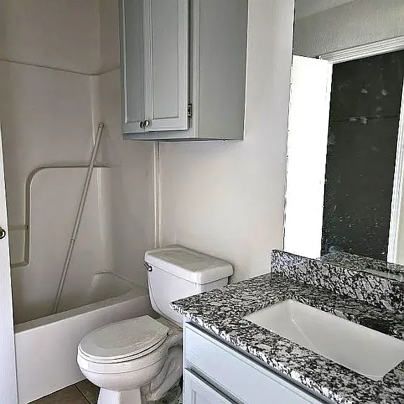 1343 E Fairlane St #1343 — Photo 5