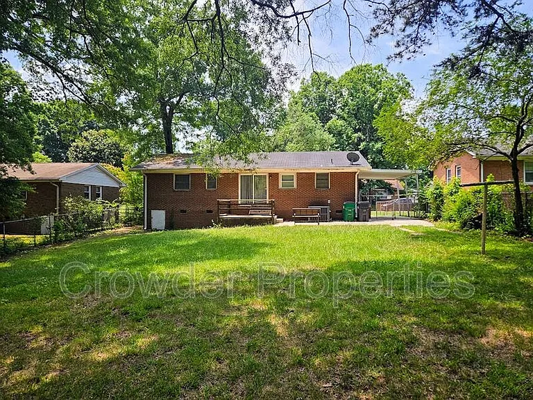 1120 Georgetown Dr — Photo 14