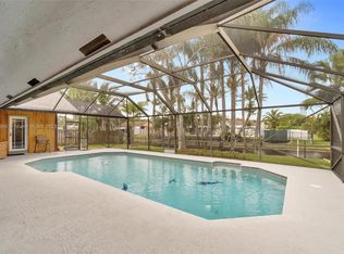 5747 SW 89th Way, Cooper City, FL 33328