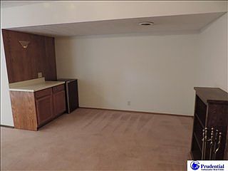 5th image of 2615 Linda St