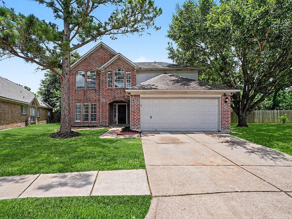 1st image of 1805 Manor Cir