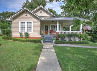 191 Brandonwood Dr, Johnson City, TN 37604