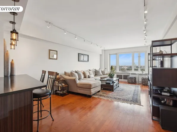 1 Gracie Ter APT 14B, Manhattan, NY 10028