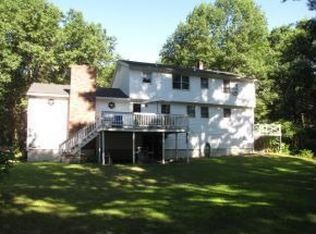 18 Shannon Rd, Salem, NH 03079