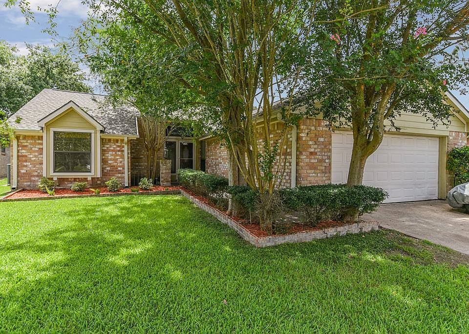 1st image of 7923 Sunnyvale Forest Dr