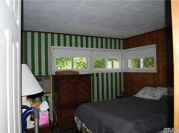 4th image of 274 Twin Ln E