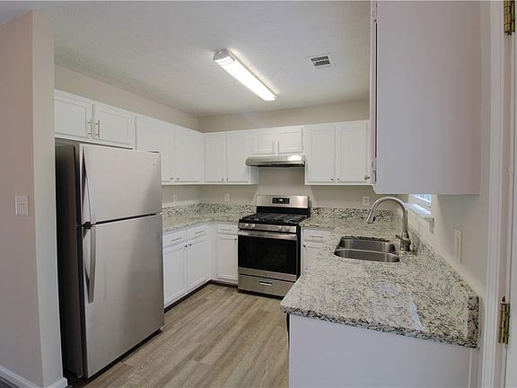 5th image of 2363 Mills Bnd