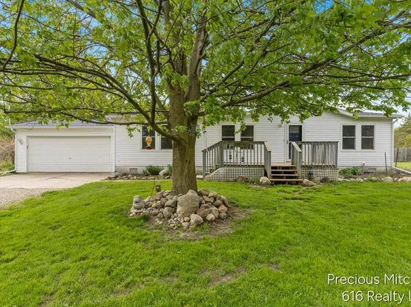 10535 Imlay City Rd, Emmett, MI 48022