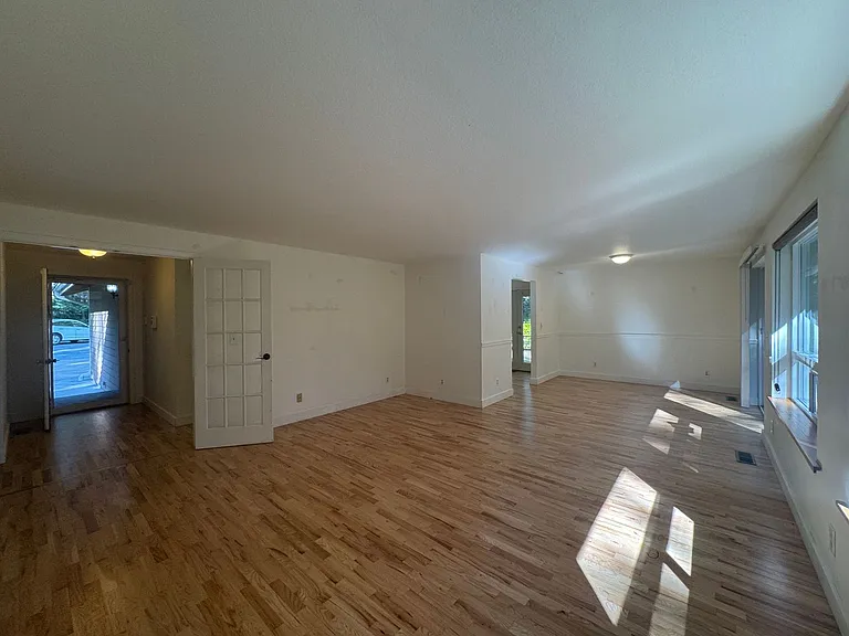 2592 NW Sherman Hill Rd — Photo 6