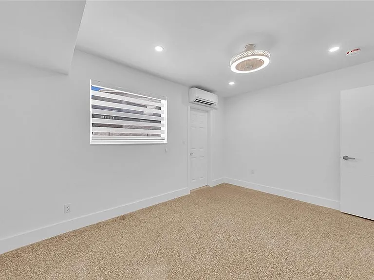 5122 NE 19th Ave #2 — Photo 21