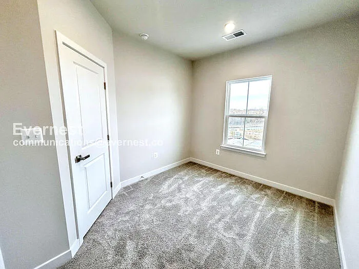 4539 Camfield Ln — Photo 14