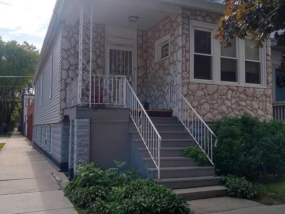 1st image of 2457 N Richmond St #1B