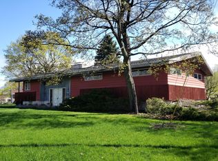 715 Cedar St, Manistee, MI 49660
