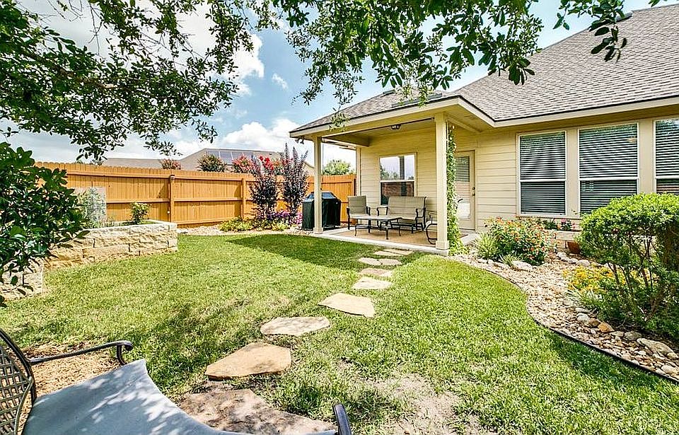 1st image of 25919 Lost Creek Way