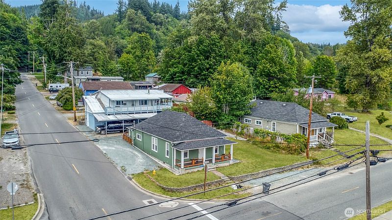 4th image of 45337 Main Street