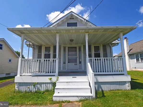 529 Montgomery Ave, Boyertown, PA 19512