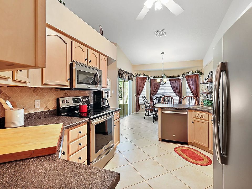 1st image of 24514R Bocage Way