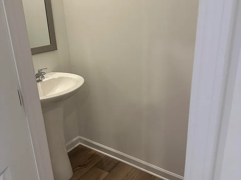 240 Vision St — Photo 6