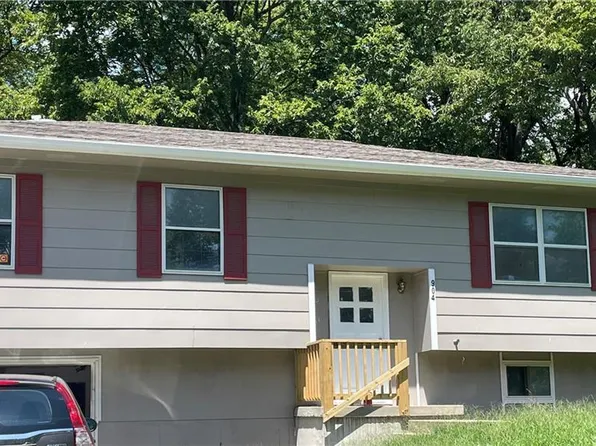 904 W Lexington St, Richmond, MO 64085