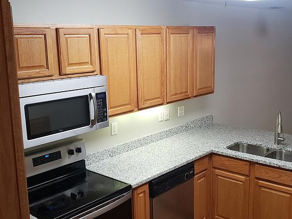 4th image of 13853 Rose Dr