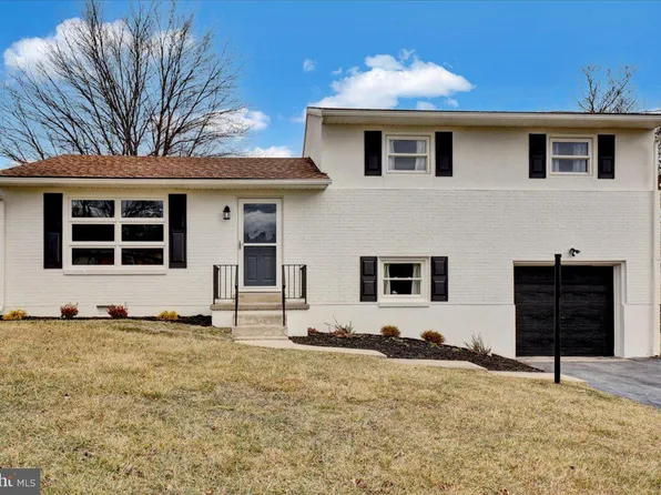 309 Davis Ln, Lebanon, PA 17042