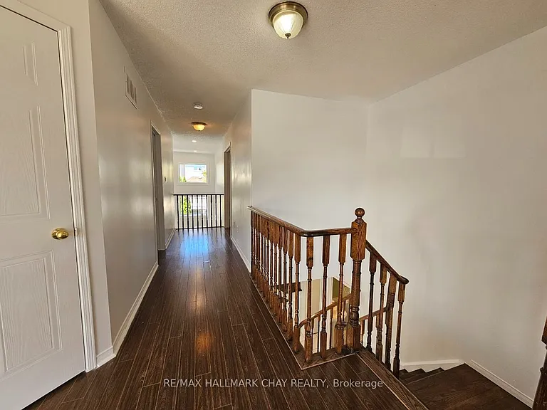 219 Wessenger Dr — Photo 16